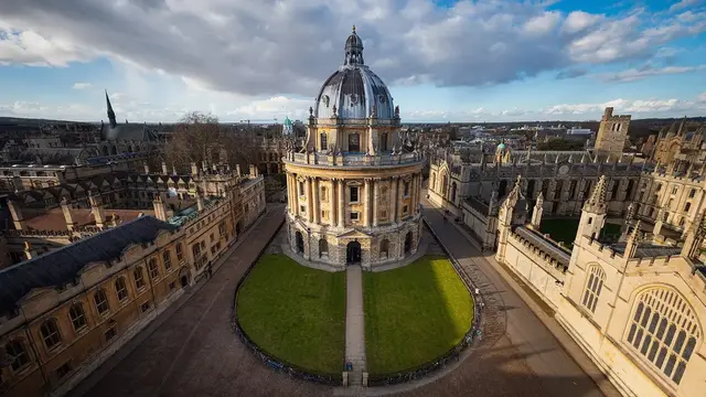 Study in the UK in 2027: Student Visa, Costs and the Graduate Route